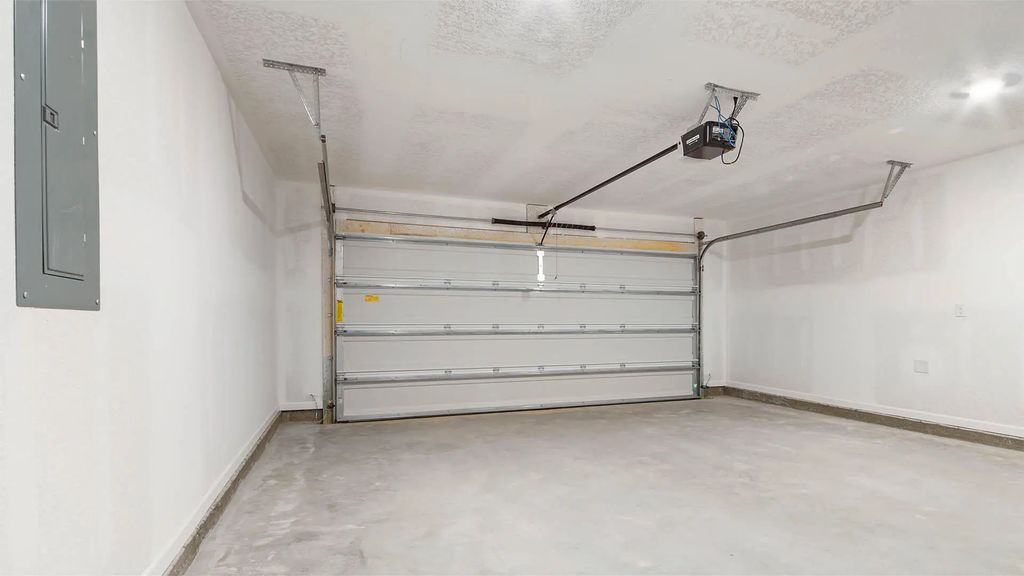 31 of 33 - 145 Eunola Lane, Freeport, FL