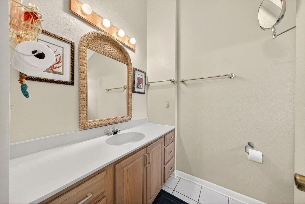 18 of 38 - 2554 Bay Grove Road, Freeport, FL
