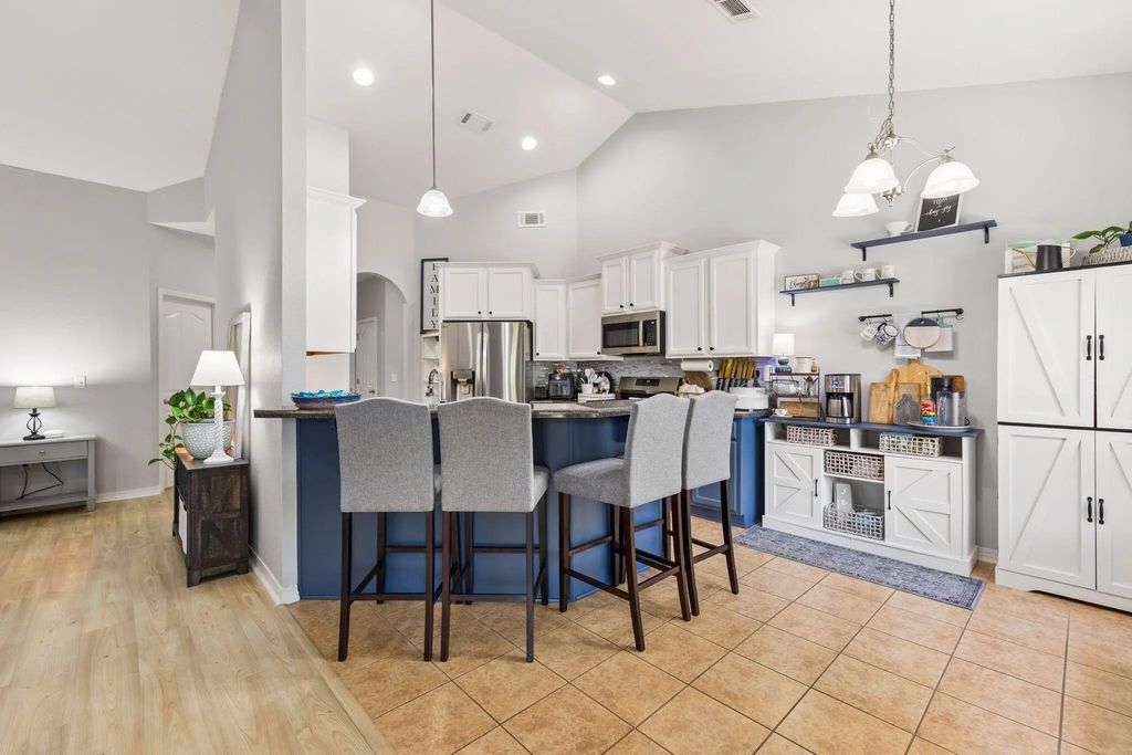 17 of 52 - 471 Symphony Way, Freeport, FL
