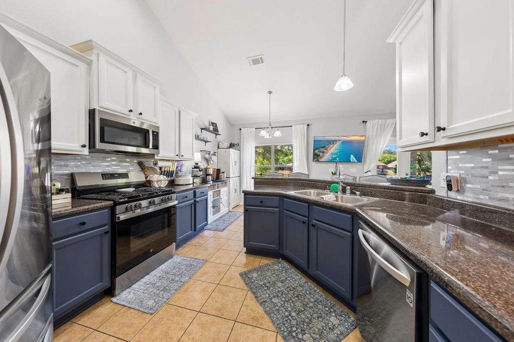 21 of 52 - 471 Symphony Way, Freeport, FL