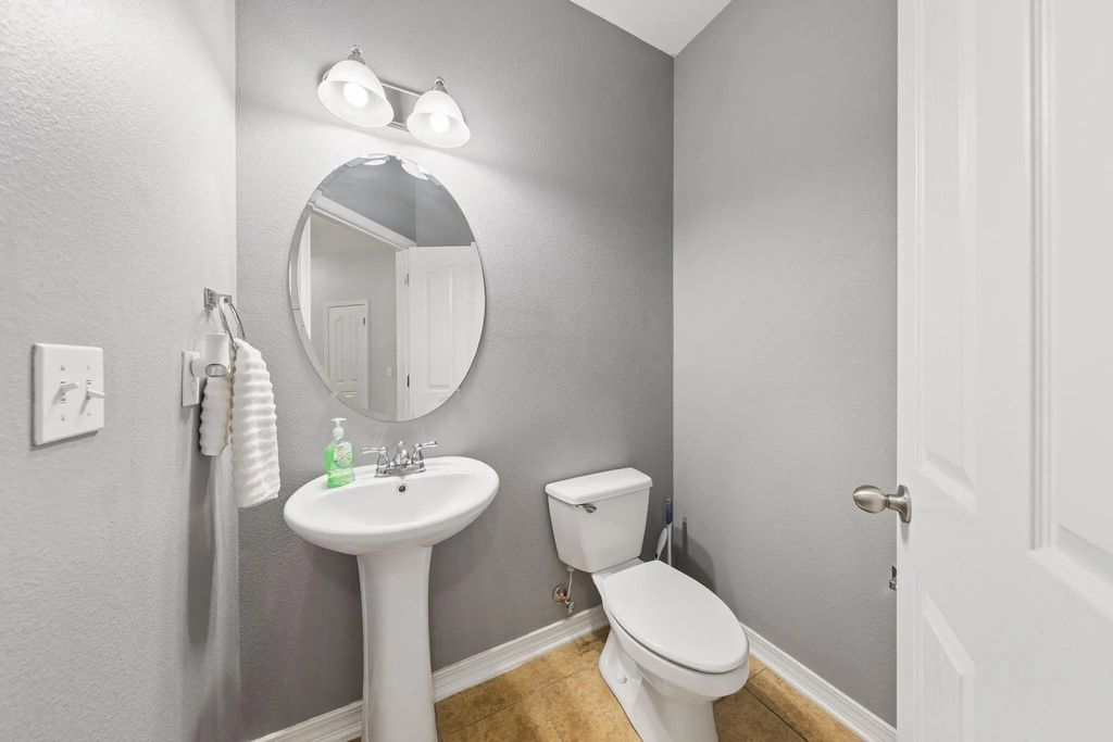 24 of 52 - 471 Symphony Way, Freeport, FL