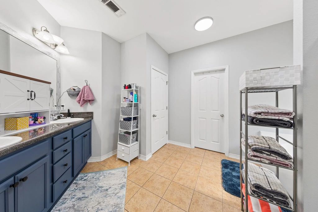 32 of 52 - 471 Symphony Way, Freeport, FL