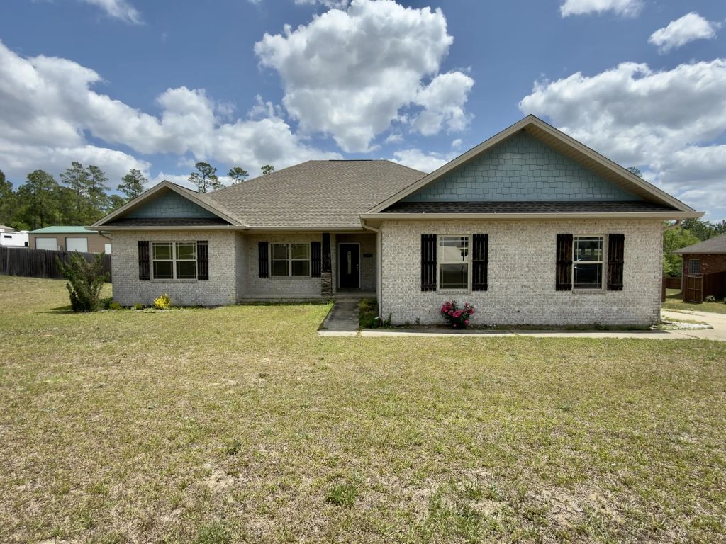 4084 Happy Trails Road, Crestview