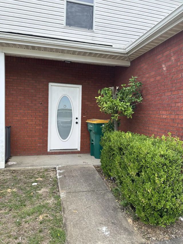 Photo of Listing #1004053