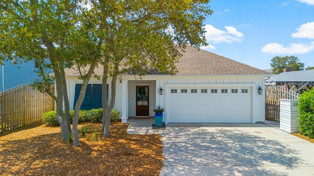 22517 Coral Avenue, Panama City Beach