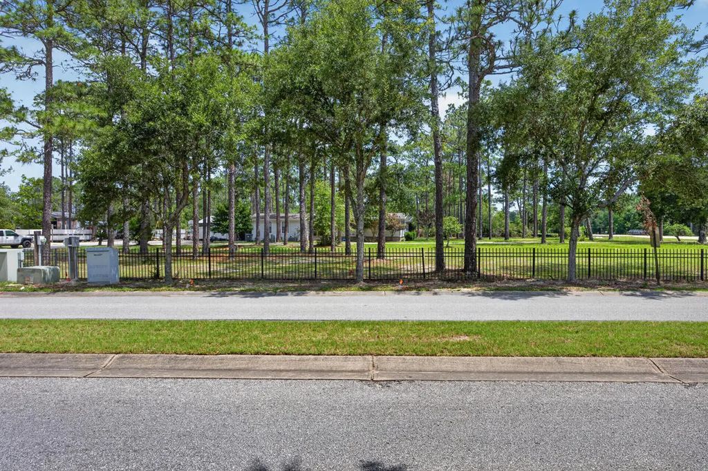 12 of 17 - 14162 331 Business Highway, Freeport, FL
