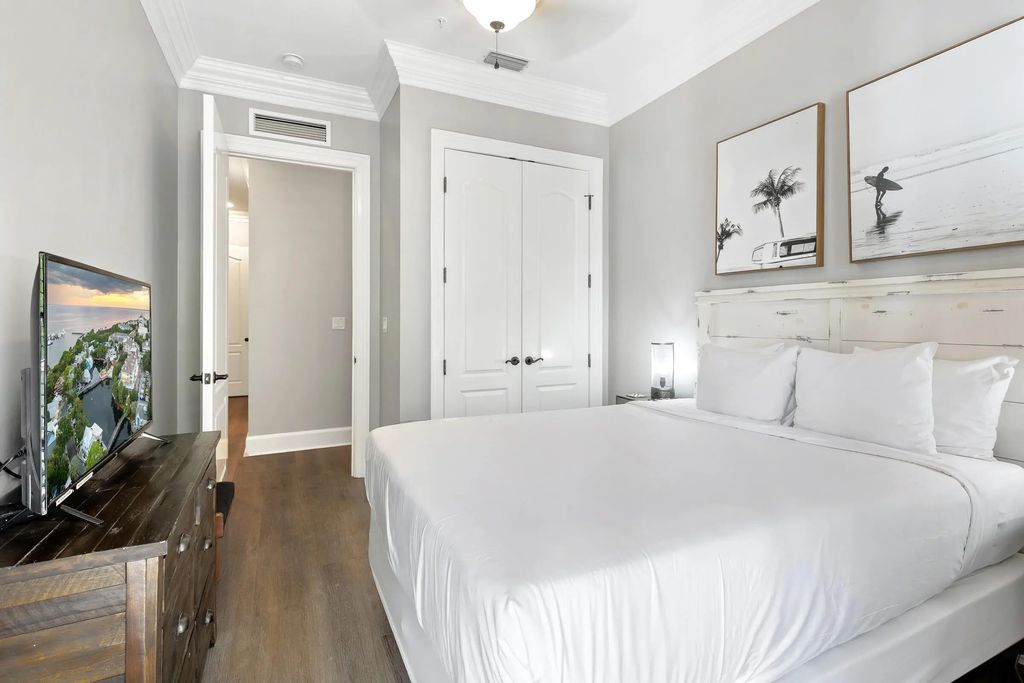 32 of 64 - 9201 Market Street Inn 161, Miramar Beach, FL