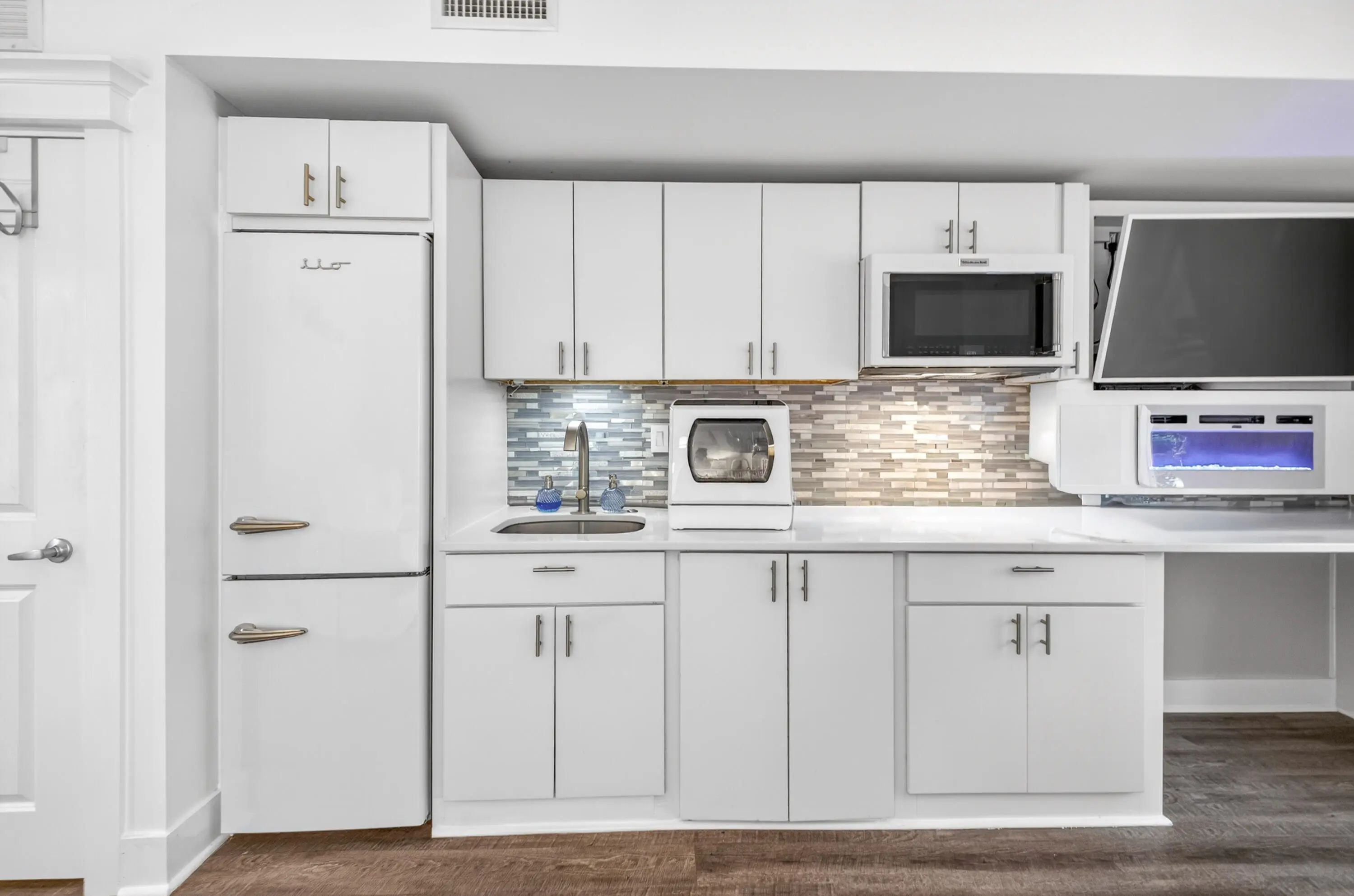 Photo of Listing #1001655