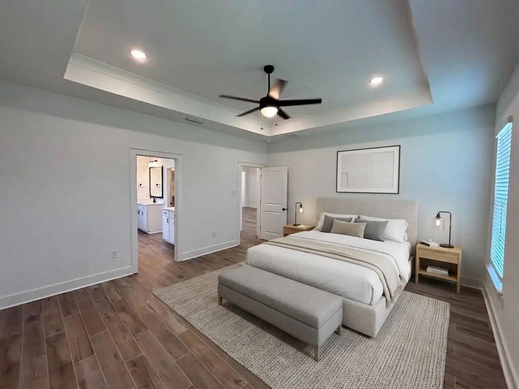 10 of 31 - 7 E Tweet Street, Freeport, FL