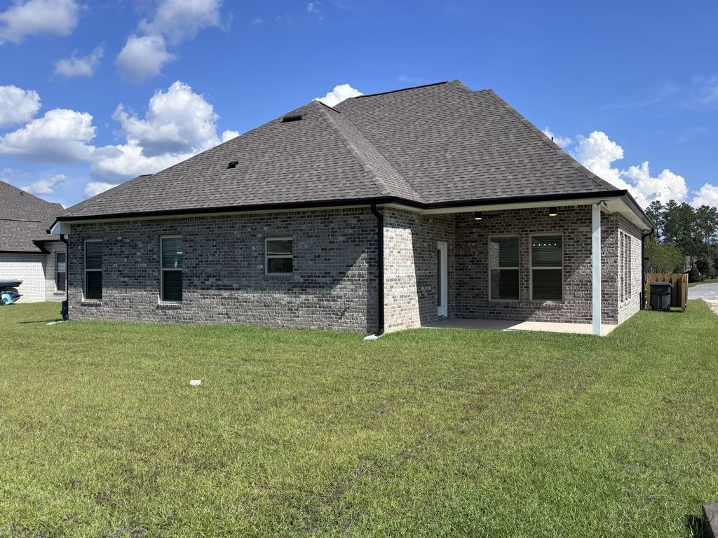 29 of 31 - 7 E Tweet Street, Freeport, FL
