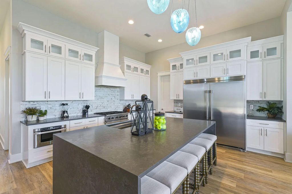 12 of 40 - 336 S Holiday Road, Destin, FL