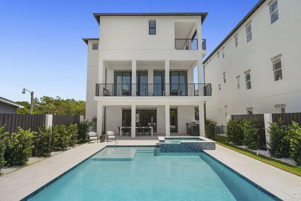 2 of 40 - 336 S Holiday Road, Destin, FL
