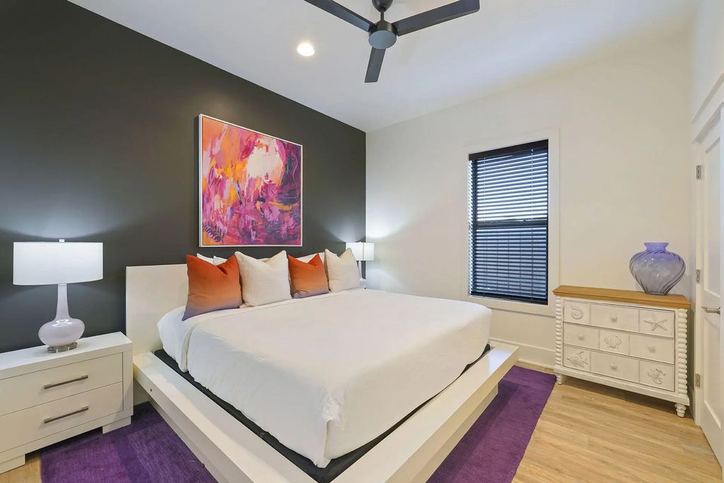 24 of 40 - 336 S Holiday Road, Destin, FL