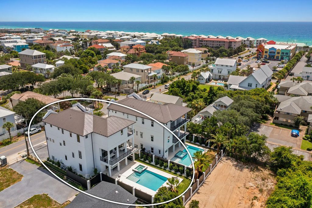 5 of 40 - 336 S Holiday Road, Destin, FL