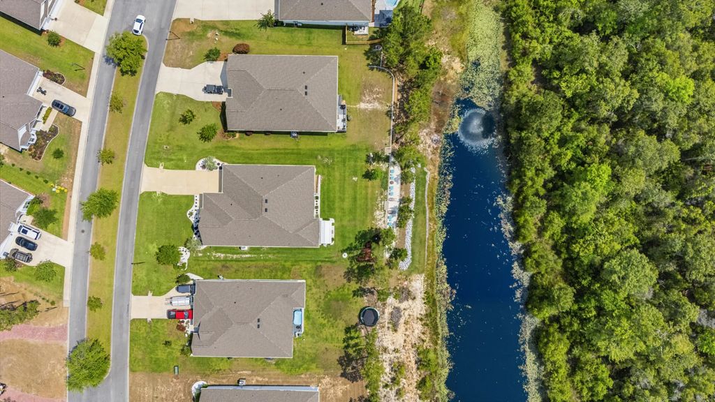 48 of 52 - 101 Hammock Oaks Boulevard, Freeport, FL