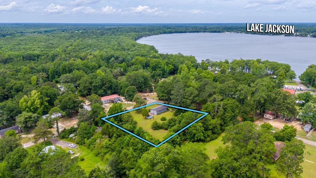 23447 2nd Avenue, Florala