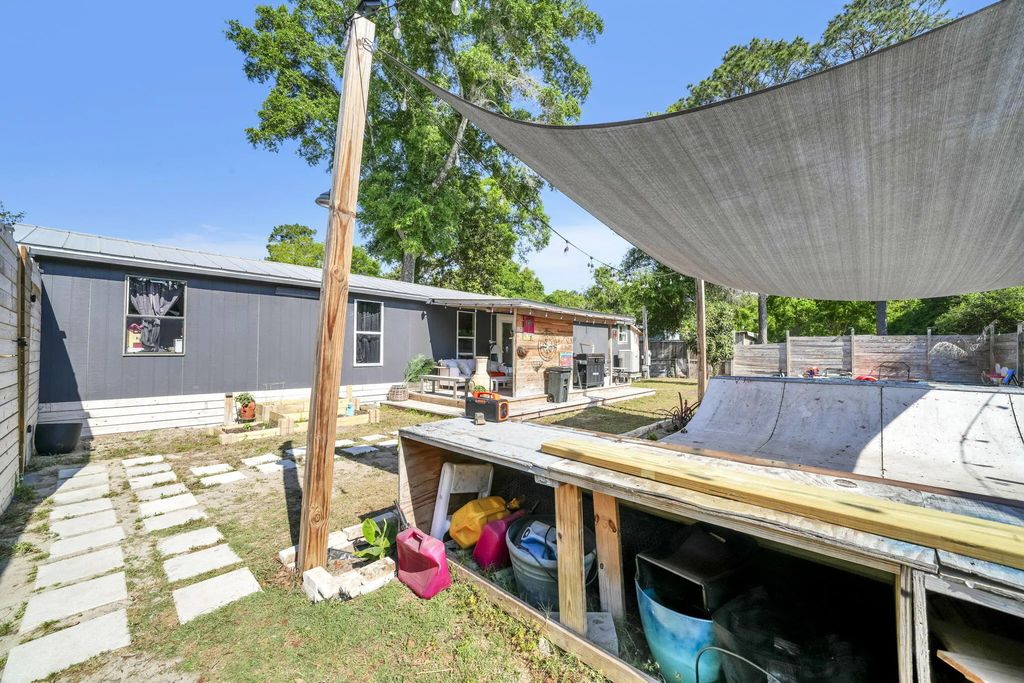 22 of 31 - 109 Trout Circle, Freeport, FL