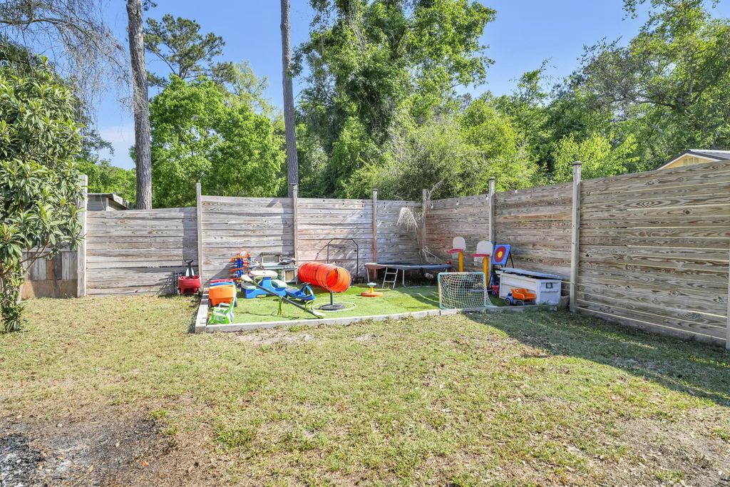 24 of 31 - 109 Trout Circle, Freeport, FL