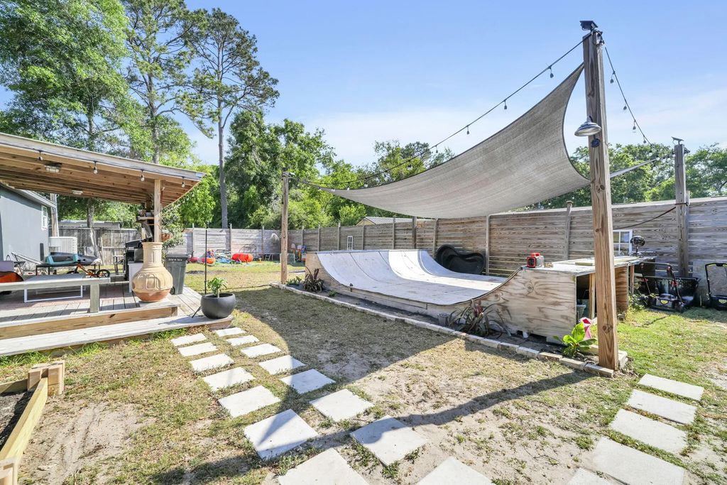 25 of 31 - 109 Trout Circle, Freeport, FL
