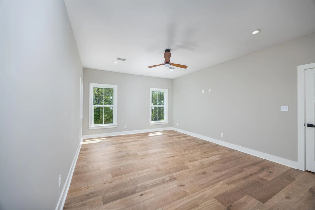 28 of 35 - 101 Island Grove Drive, Freeport, FL