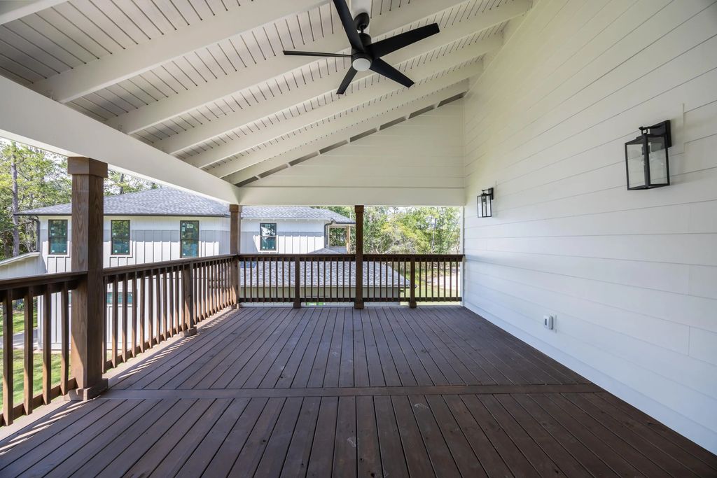 33 of 35 - 101 Island Grove Drive, Freeport, FL