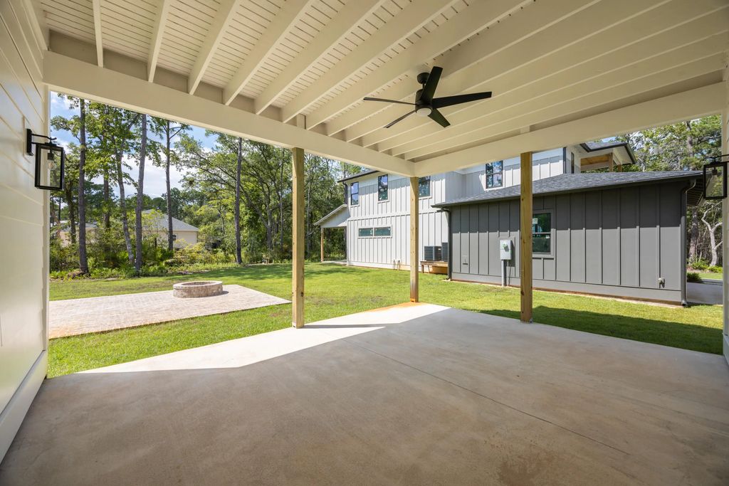 34 of 35 - 101 Island Grove Drive, Freeport, FL