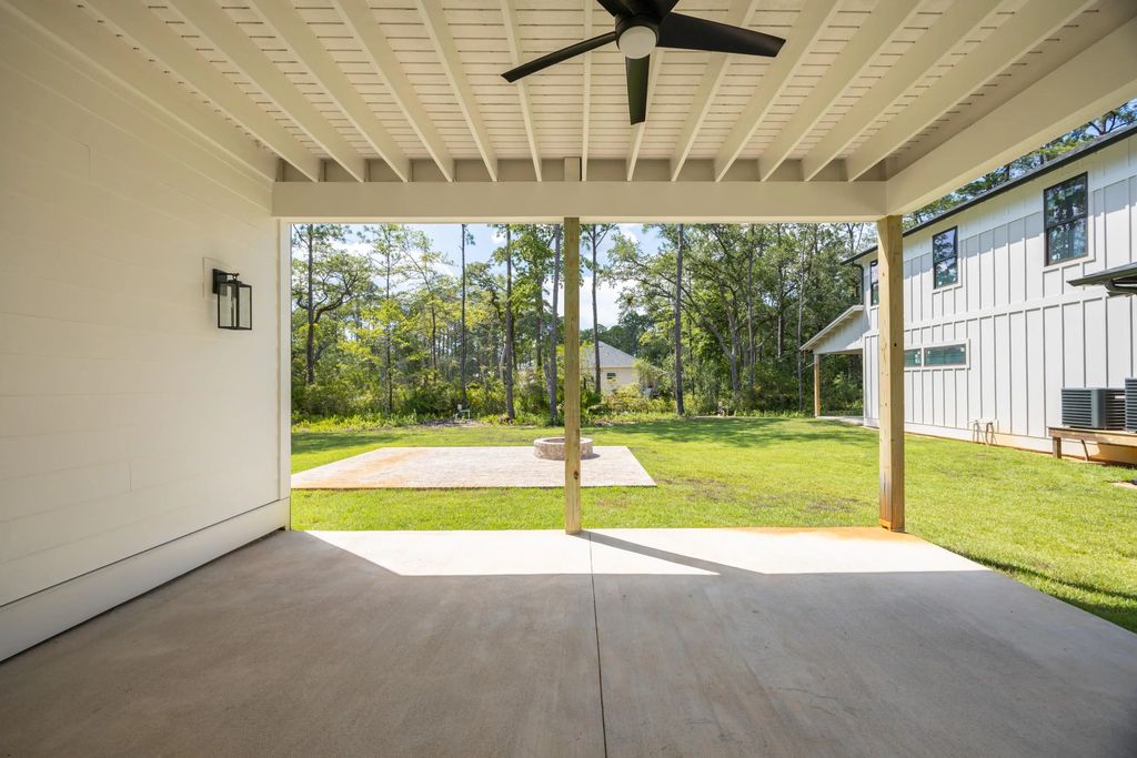 35 of 35 - 101 Island Grove Drive, Freeport, FL
