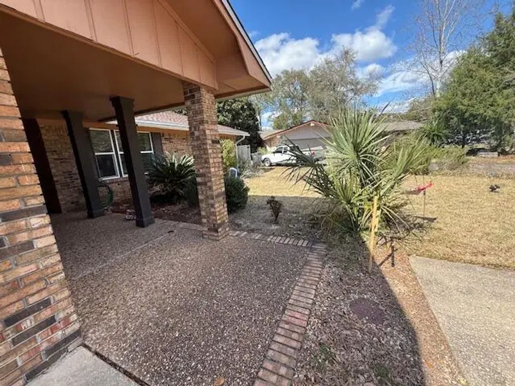 12 Ne Stafford Circle, Fort Walton Beach