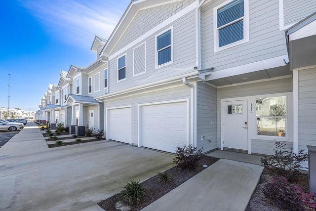 Photo of Listing #1001878