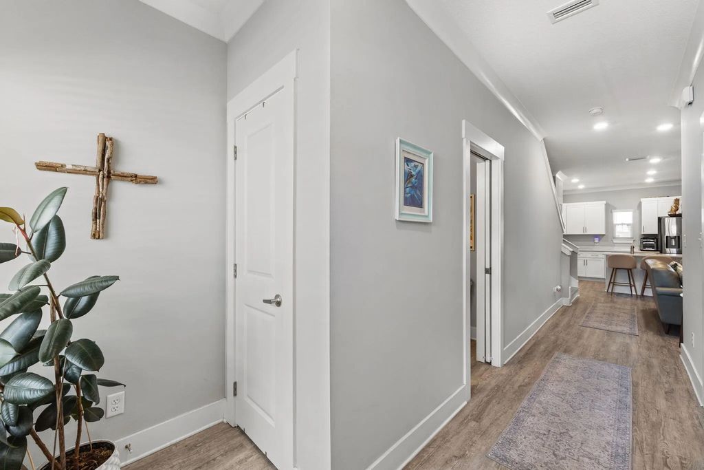 5 of 33 - 218 Date Palm Lane, Freeport, FL
