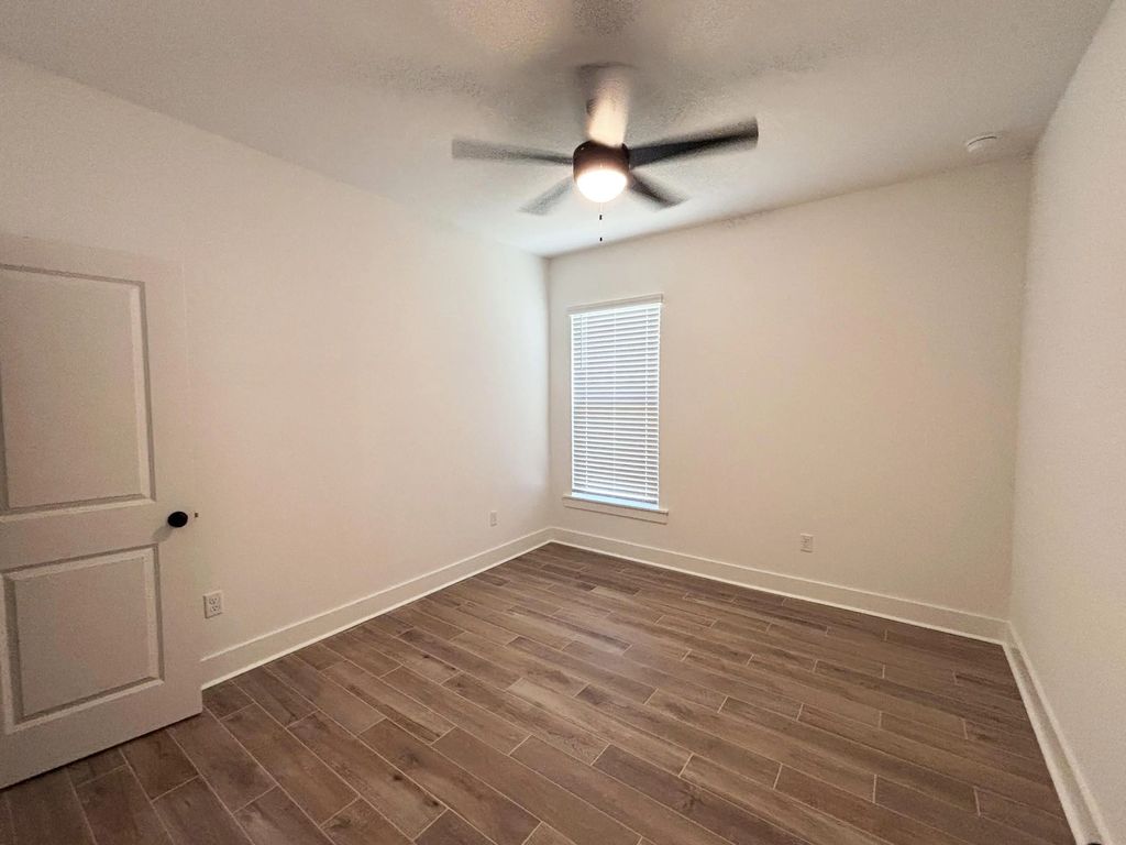 18 of 28 - 19 Chirp Lane, Freeport, FL