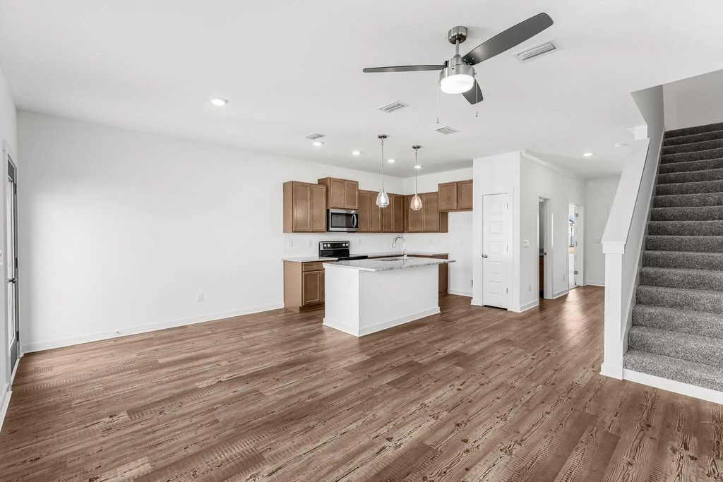 12 of 50 - 379 Arrowwood Boulevard, Freeport, FL