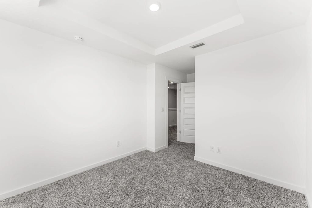 18 of 50 - 379 Arrowwood Boulevard, Freeport, FL