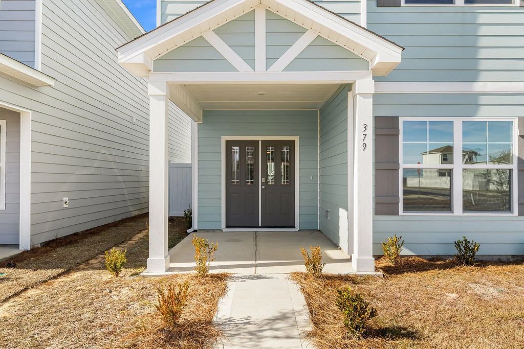 3 of 50 - 379 Arrowwood Boulevard, Freeport, FL