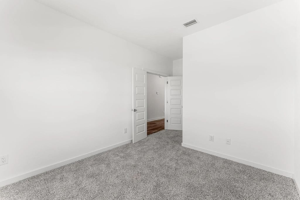38 of 50 - 379 Arrowwood Boulevard, Freeport, FL