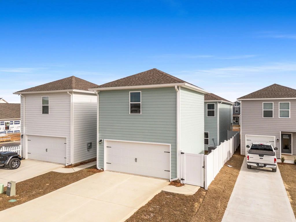 41 of 50 - 379 Arrowwood Boulevard, Freeport, FL