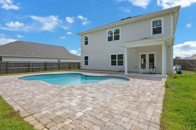 Photo of Listing #1001880