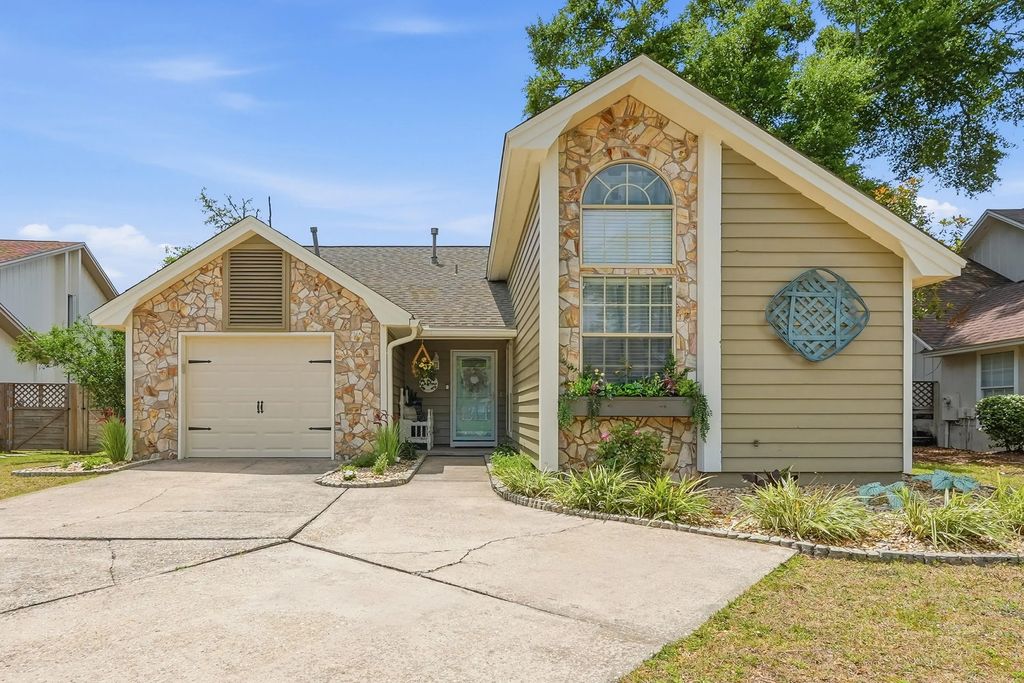1609 E Mariah Way, Fort Walton Beach