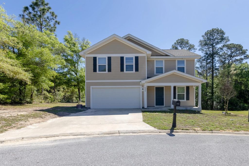 6226 Travelers Rest Court, Crestview
