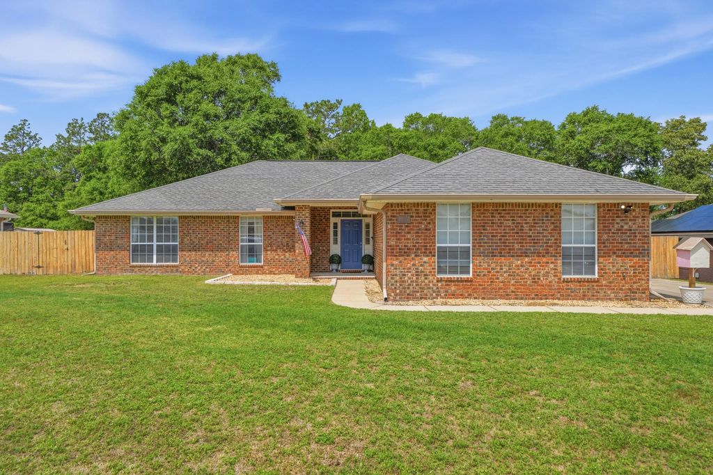 2370 Barberee Drive, Crestview
