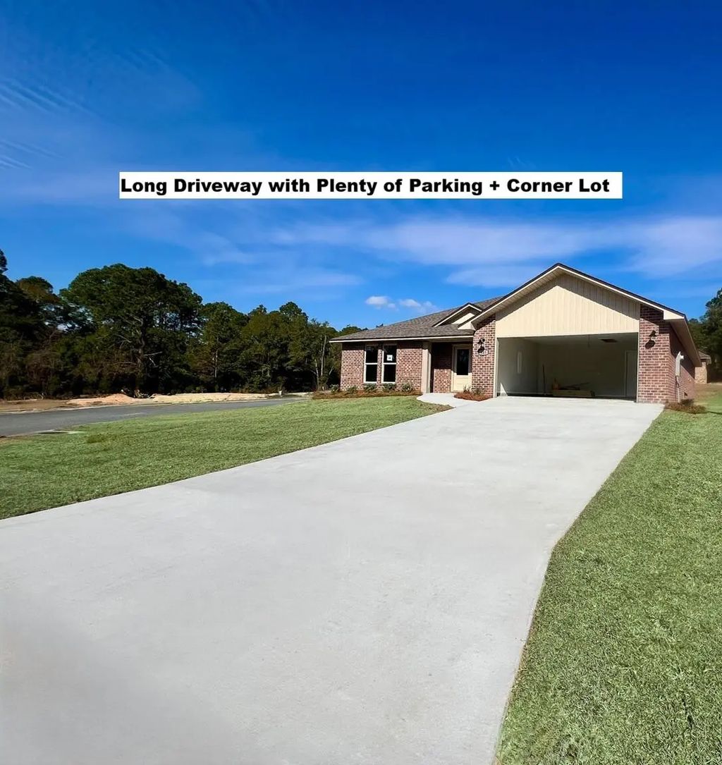445 Scooter Cove, Crestview