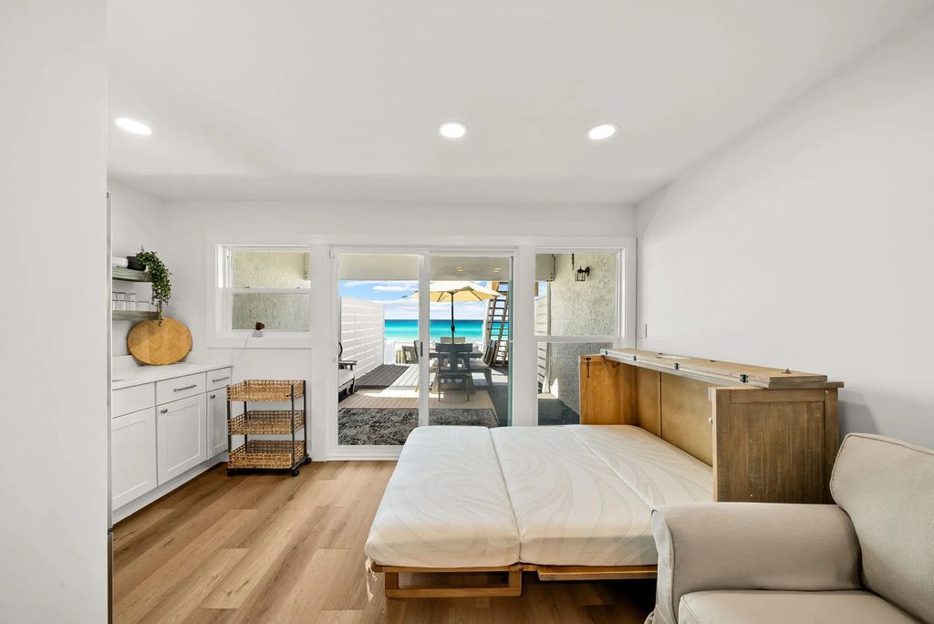 9 of 38 - 17207 Front Beach Road # 4, Panama City Beach, FL