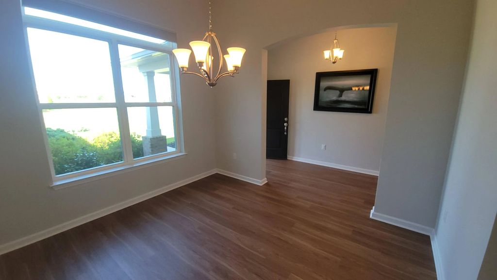 10 of 27 - 437 Gentle Wind Court, Freeport, FL