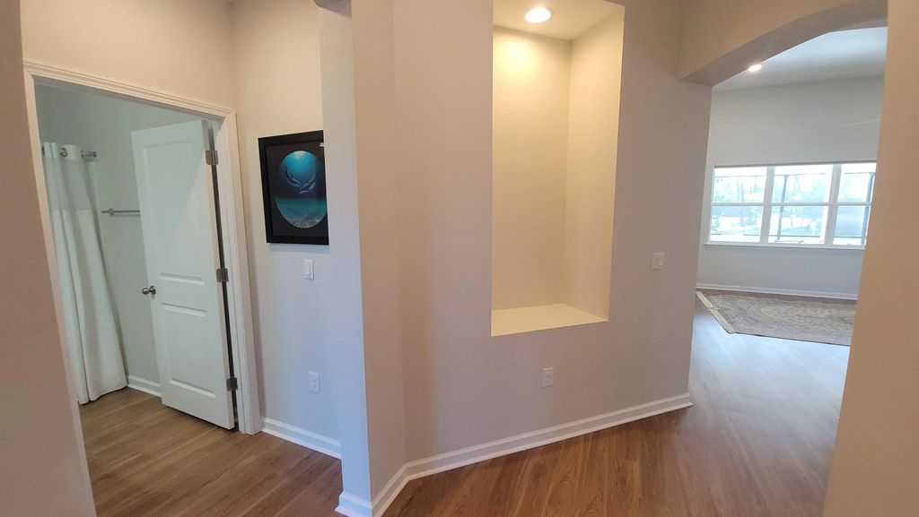 5 of 27 - 437 Gentle Wind Court, Freeport, FL