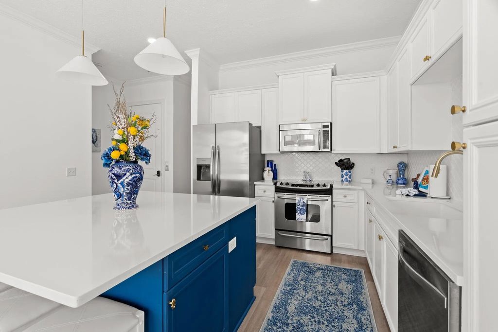 13 of 47 - 512 Dement Circle Circle Apt C, Panama City Beach, FL
