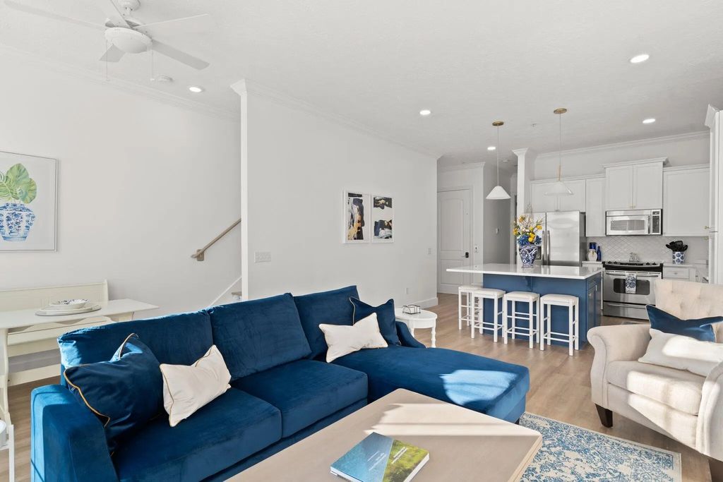 16 of 47 - 512 Dement Circle Circle Apt C, Panama City Beach, FL