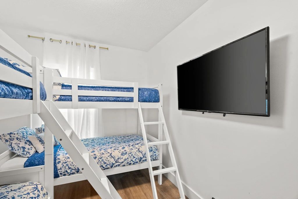 35 of 47 - 512 Dement Circle Circle Apt C, Panama City Beach, FL