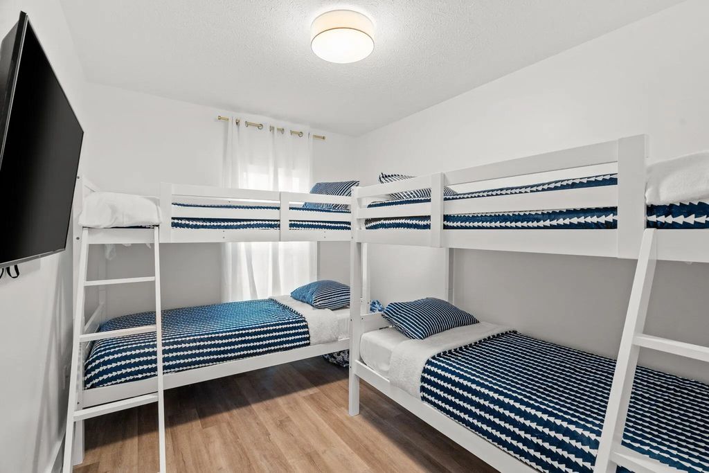 36 of 47 - 512 Dement Circle Circle Apt C, Panama City Beach, FL