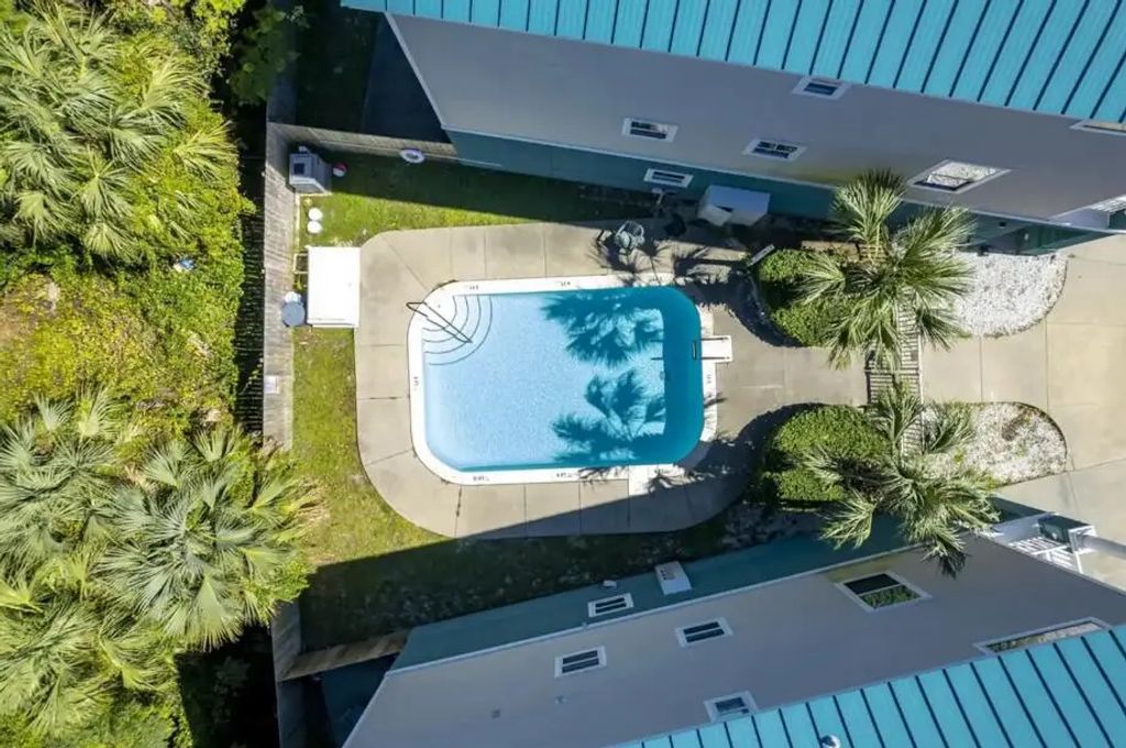 43 of 47 - 512 Dement Circle Circle Apt C, Panama City Beach, FL
