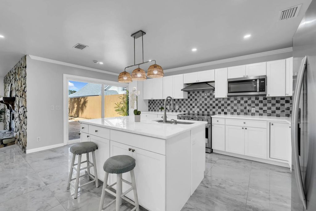6 of 71 - 8120 S Lagoon Drive, Panama City Beach, FL